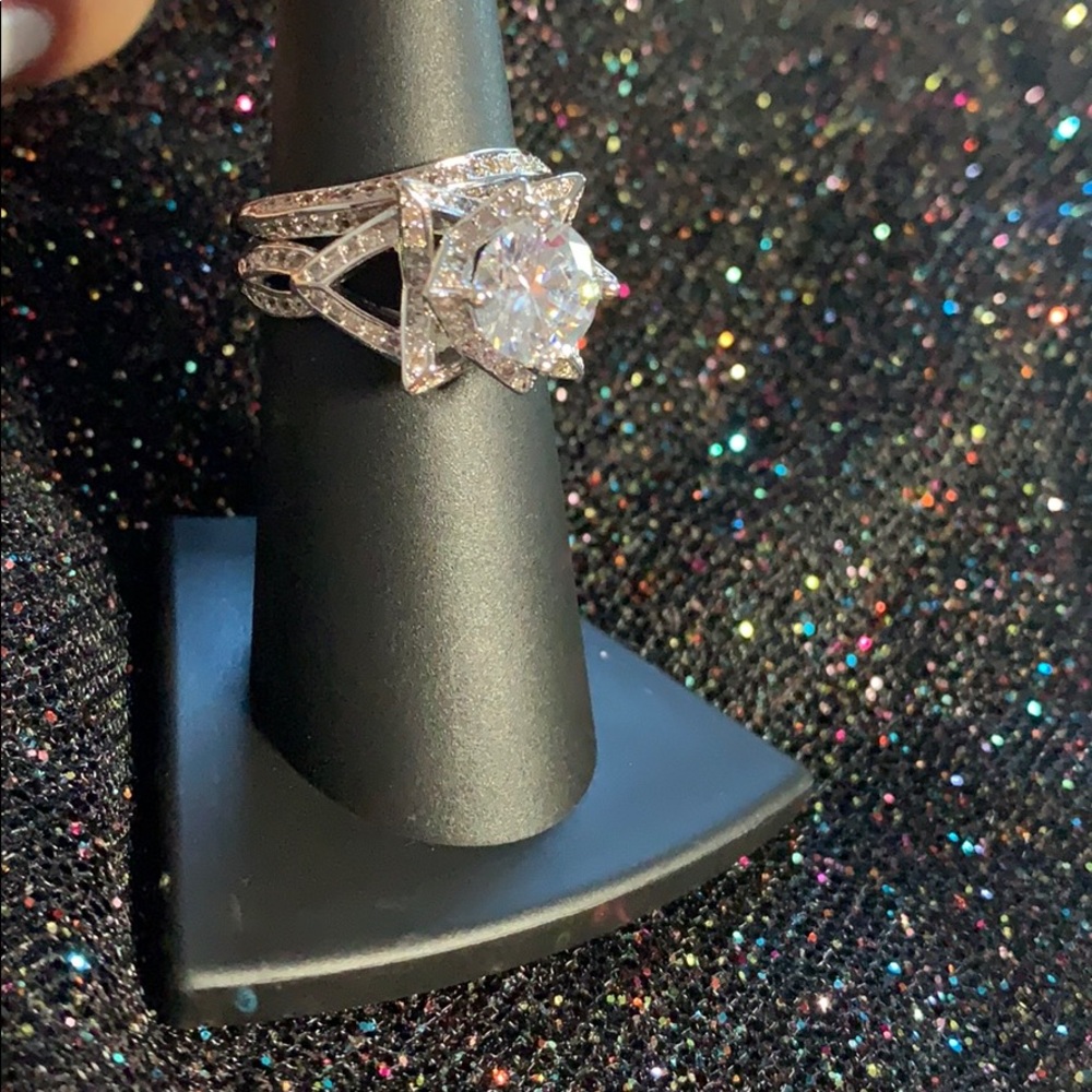Size 6 ring